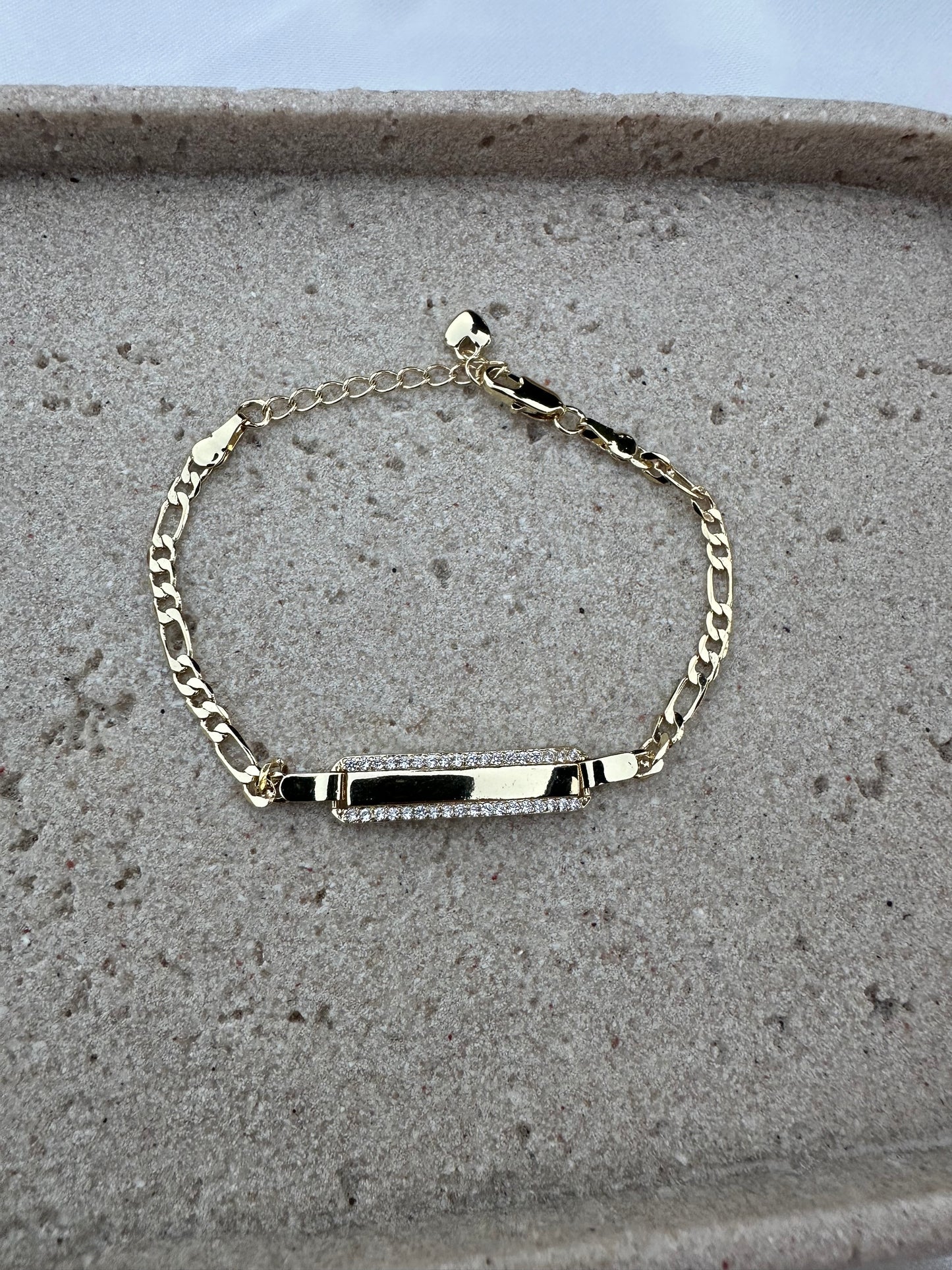 Everluxe Pavé Bar Bracelet – Gold Plated Cuban Link