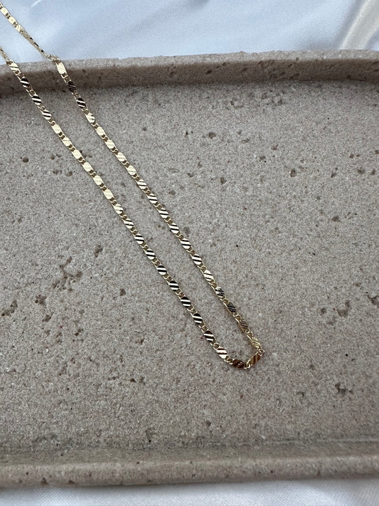 Flat Twisted Gold-Plated Chain Necklace – Minimalist Layering Jewelry